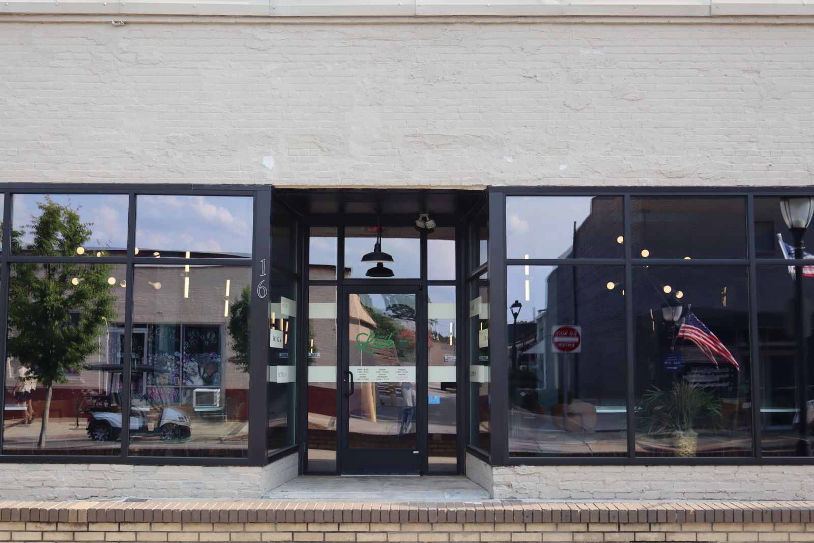 Stroke of Luck storefront